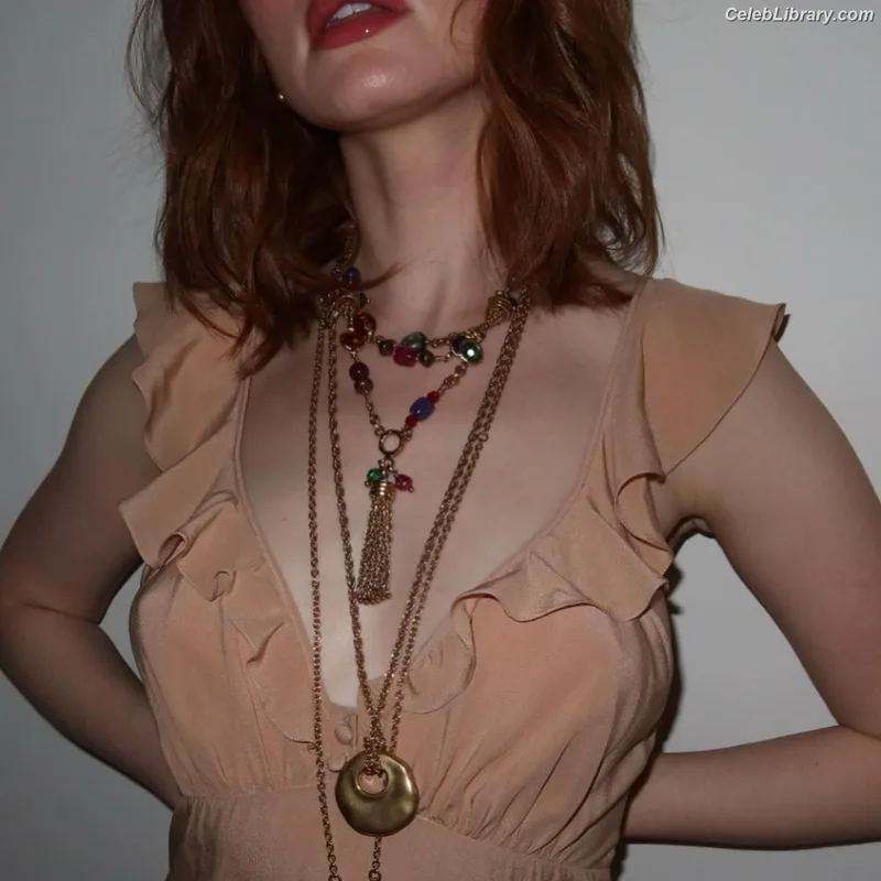 Madelaine Petsch photo 21 of 1780