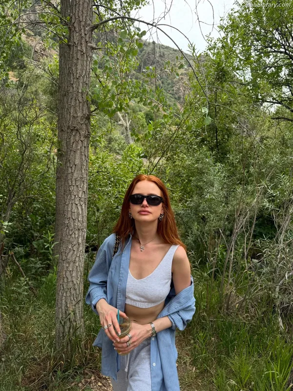 Madelaine Petsch photo 17 of 1780