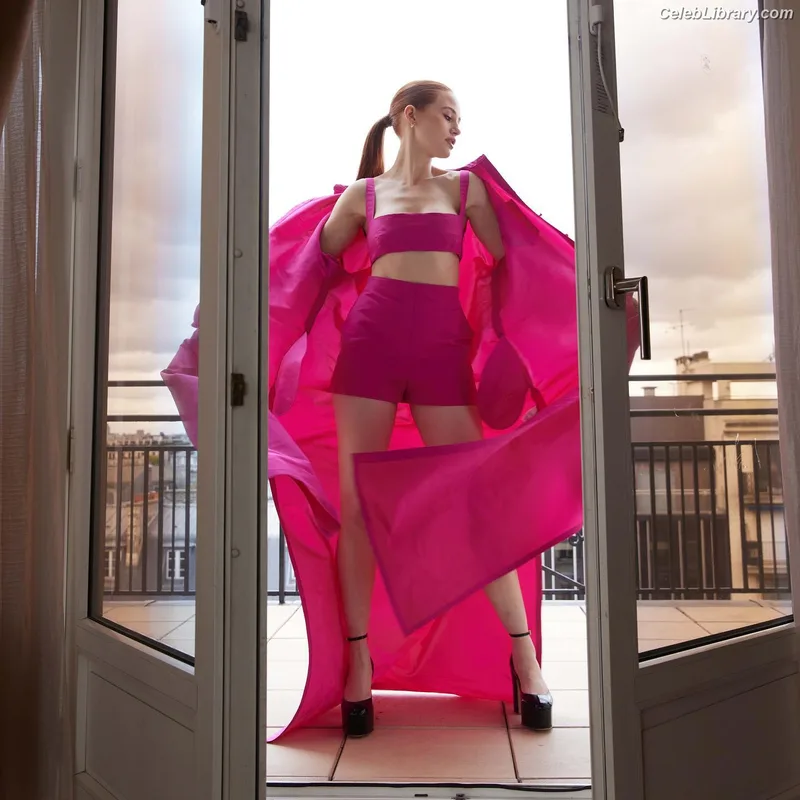Madelaine Petsch photo 7 of 1780