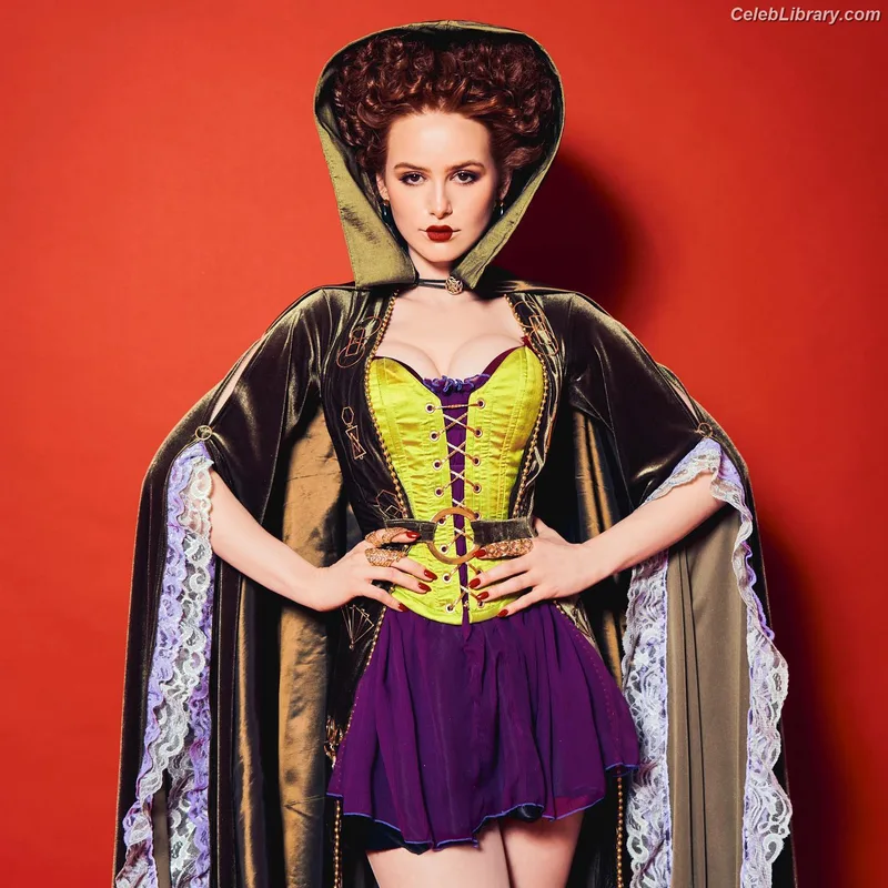 Madelaine Petsch photo 15 of 1780