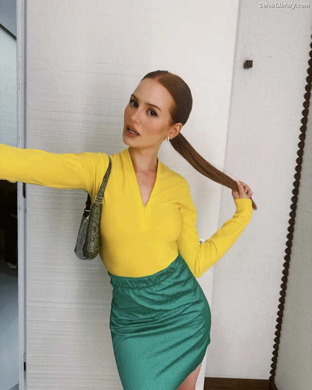 Madelaine Petsch photo 2 of 1780
