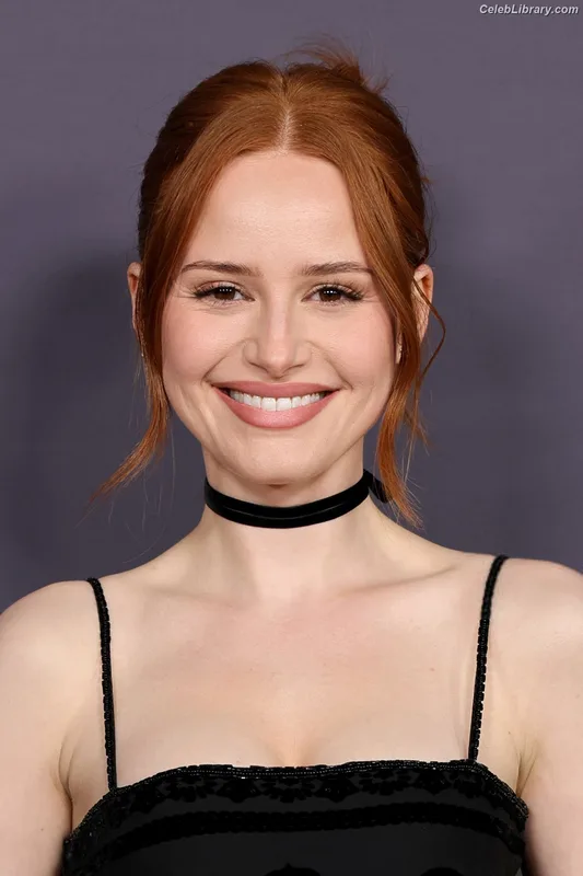 Madelaine Petsch photo 8 of 1780