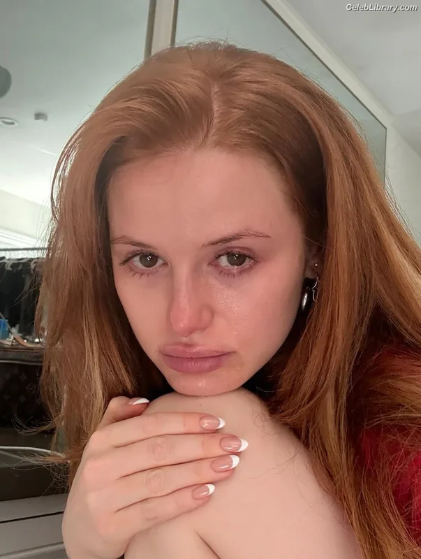 Madelaine Petsch photo 2 of 1780