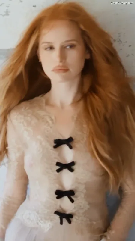 Madelaine Petsch photo 6 of 1780