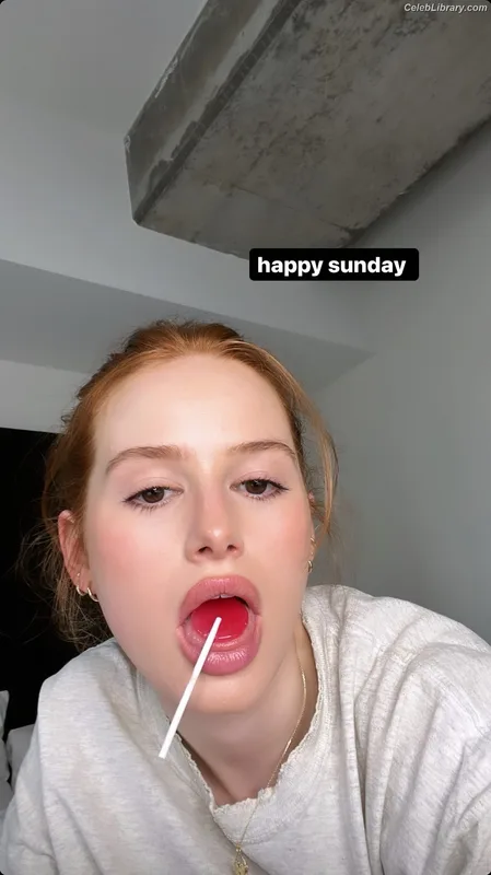 Madelaine Petsch photo 19 of 1780