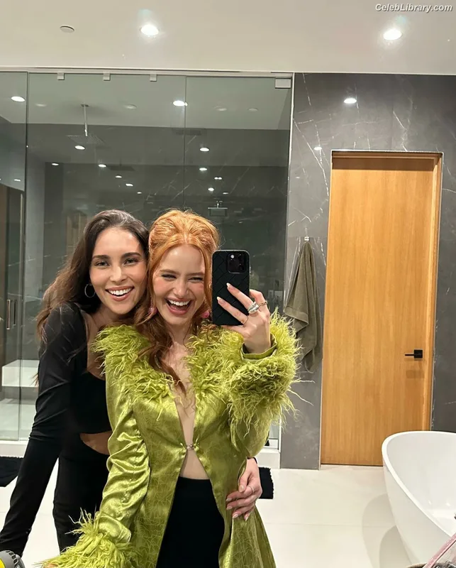 Madelaine Petsch photo 1 of 1780