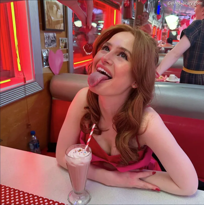 Madelaine Petsch photo 4 of 1780