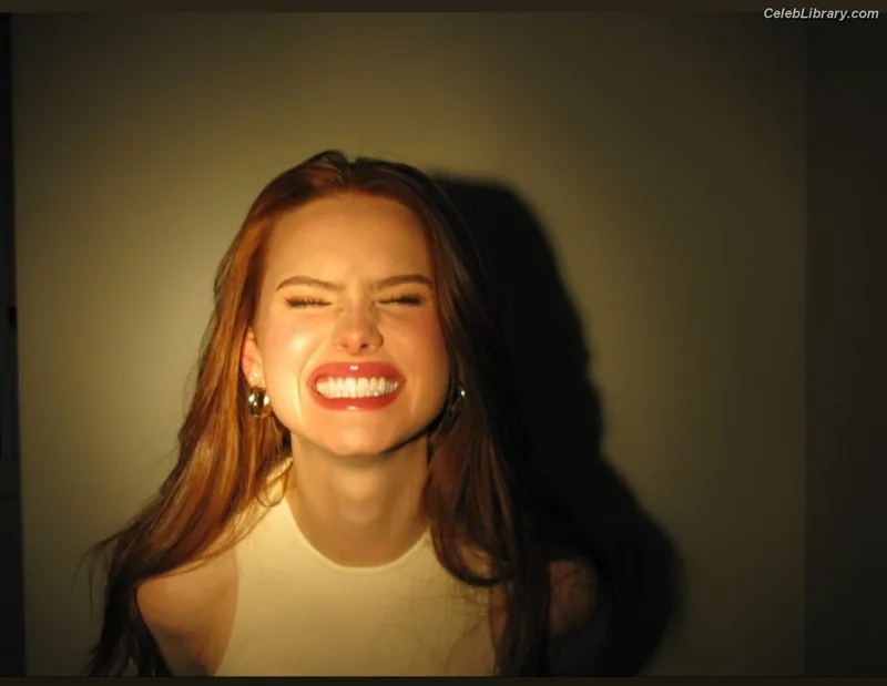 Madelaine Petsch photo 20 of 1780