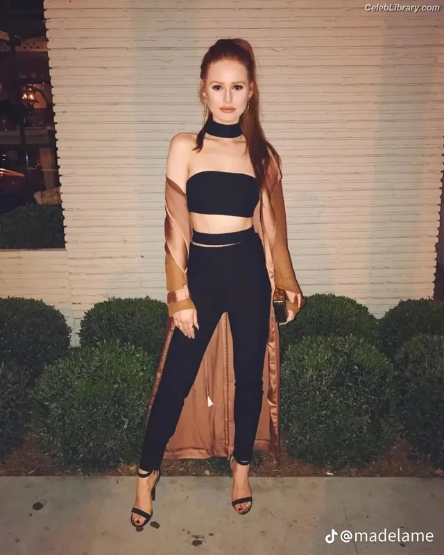 Madelaine Petsch photo 24 of 1780