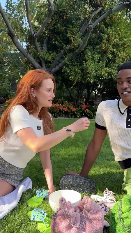 Madelaine Petsch photo 4 of 1780