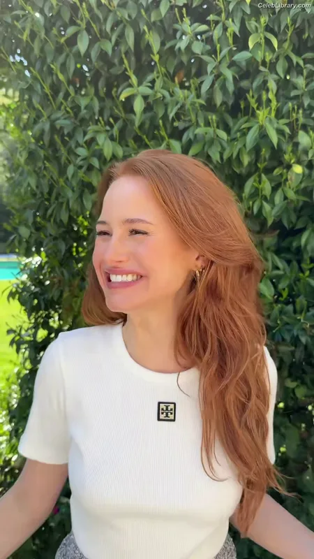 Madelaine Petsch photo 8 of 1780
