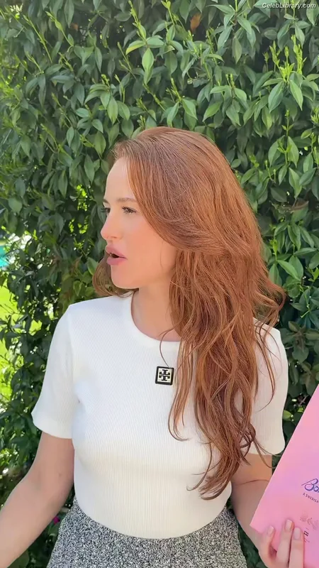 Madelaine Petsch photo 9 of 1780