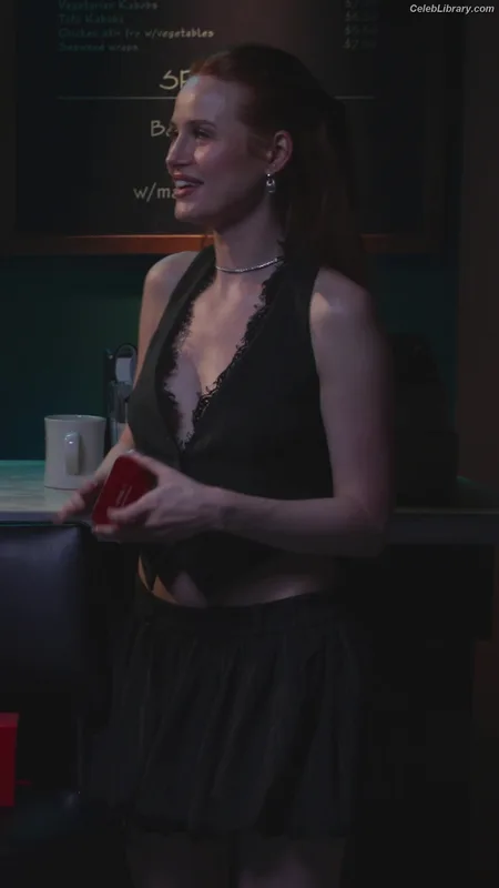 Madelaine Petsch photo 13 of 1780