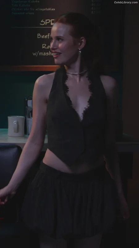 Madelaine Petsch photo 16 of 1780