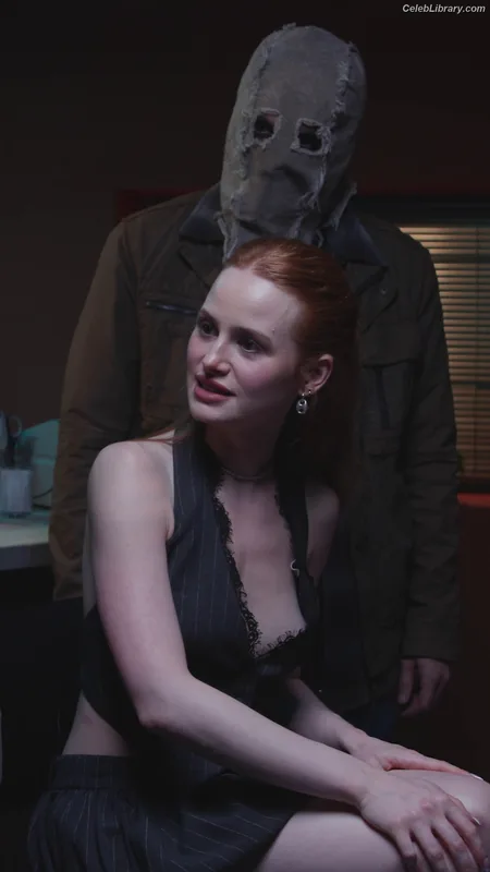 Madelaine Petsch photo 23 of 1780