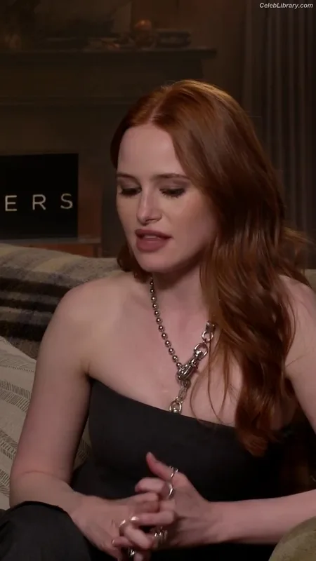 Madelaine Petsch photo 7 of 1780