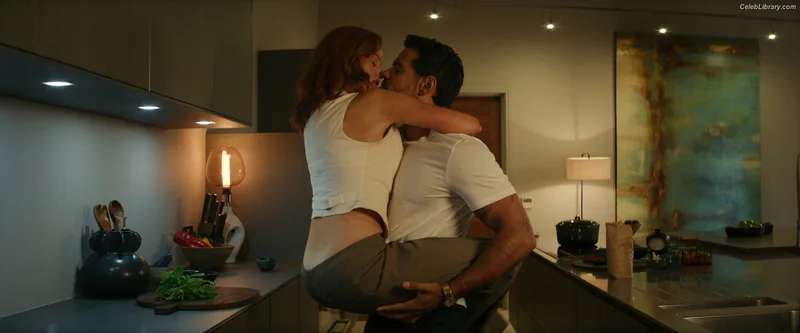 Madelaine Petsch photo 17 of 1780