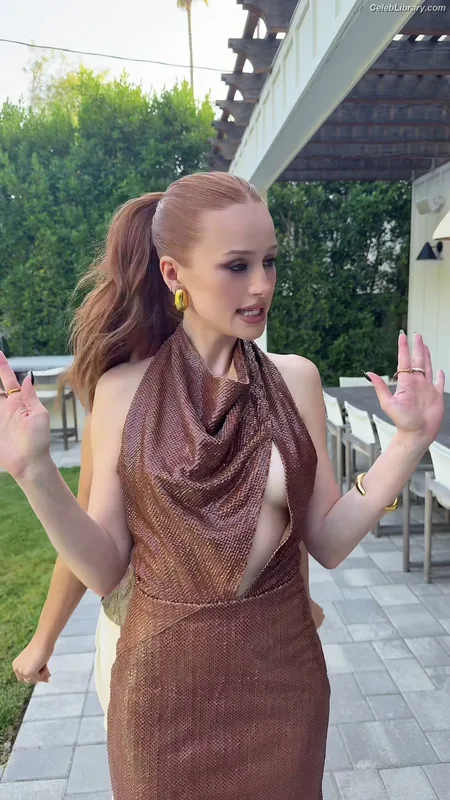 Madelaine Petsch photo 9 of 1780