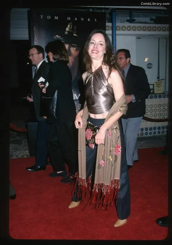 Madeleine Stowe photo 13 of 38