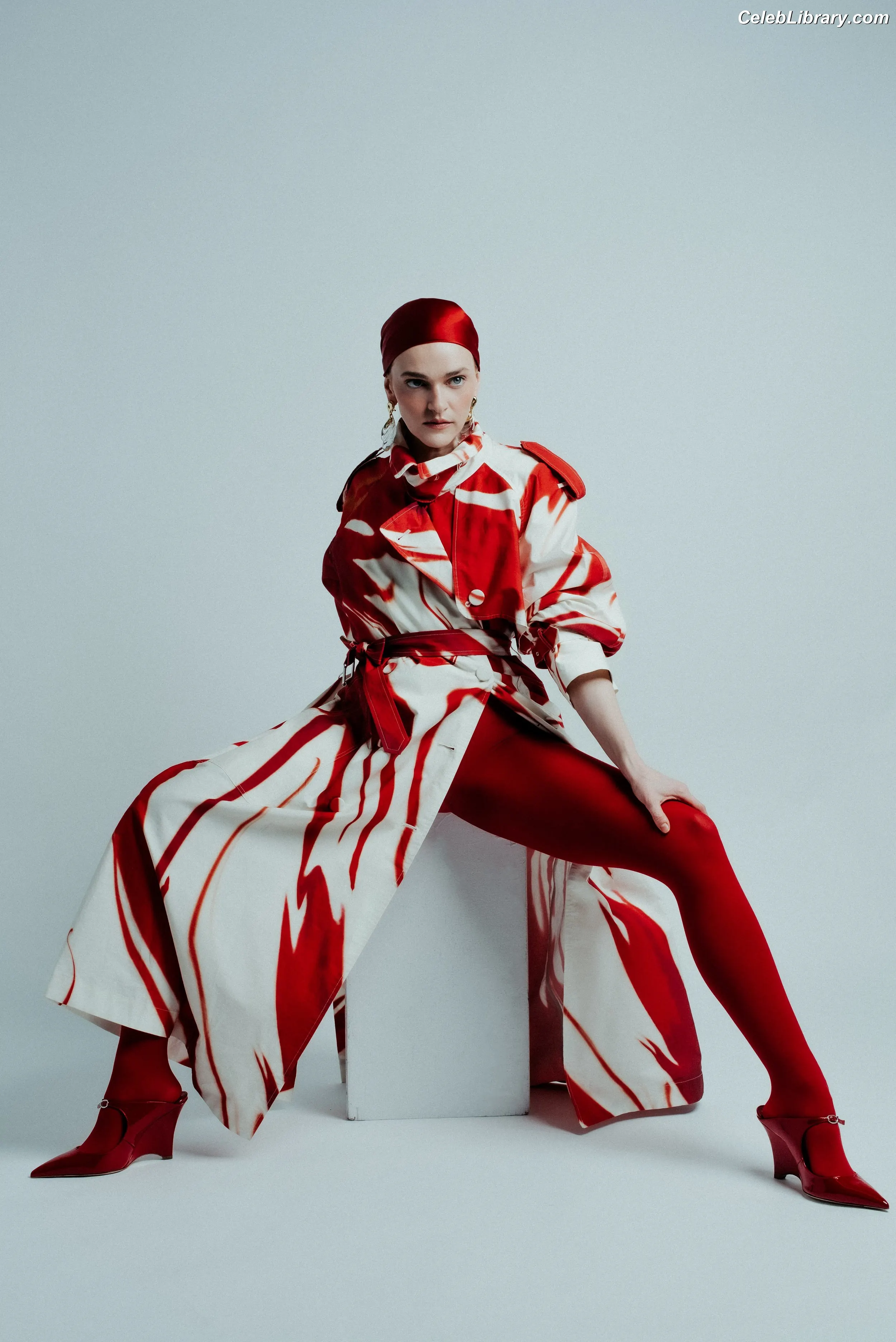 Madeline Brewer photo 2 of 58