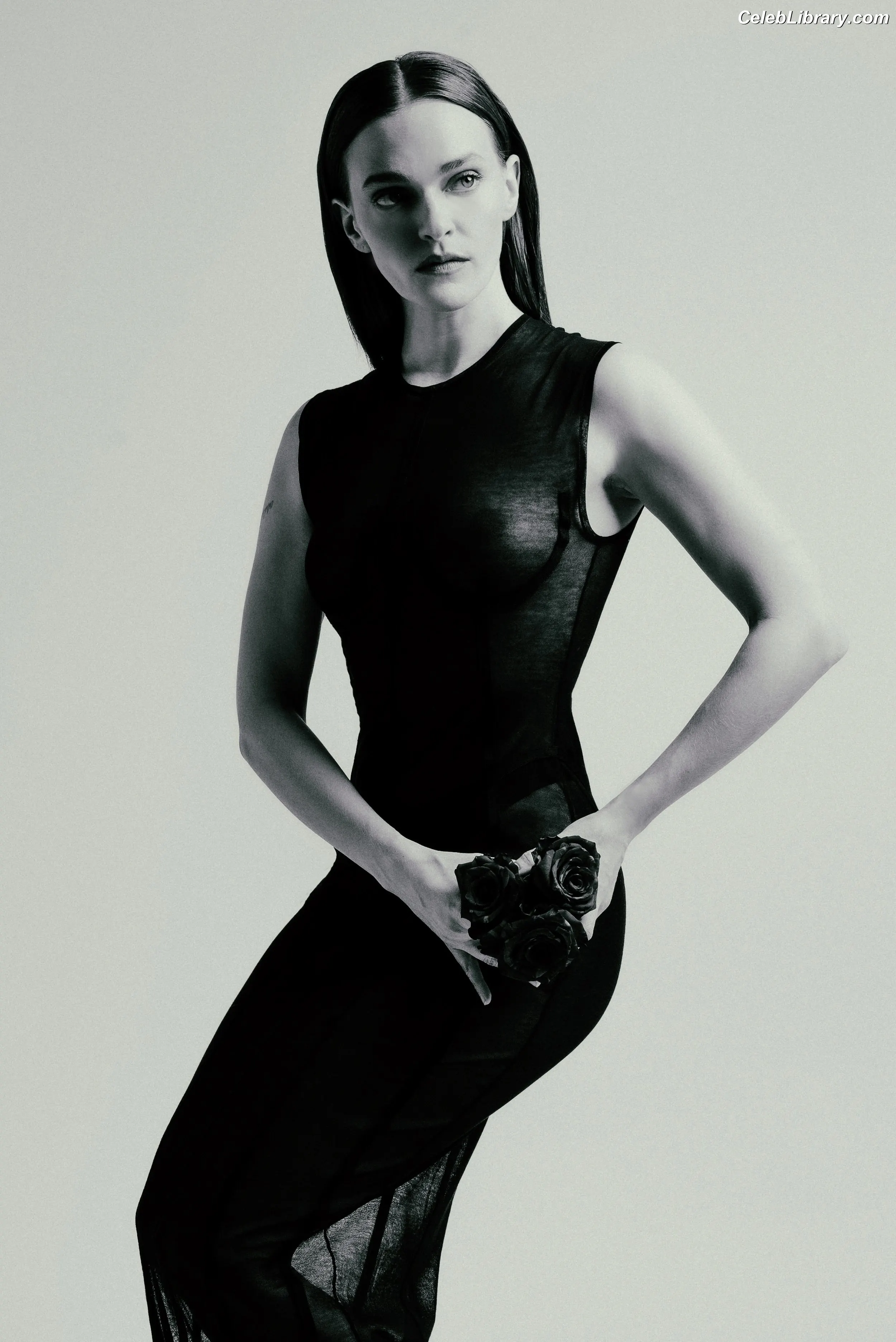 Madeline Brewer photo 7 of 58
