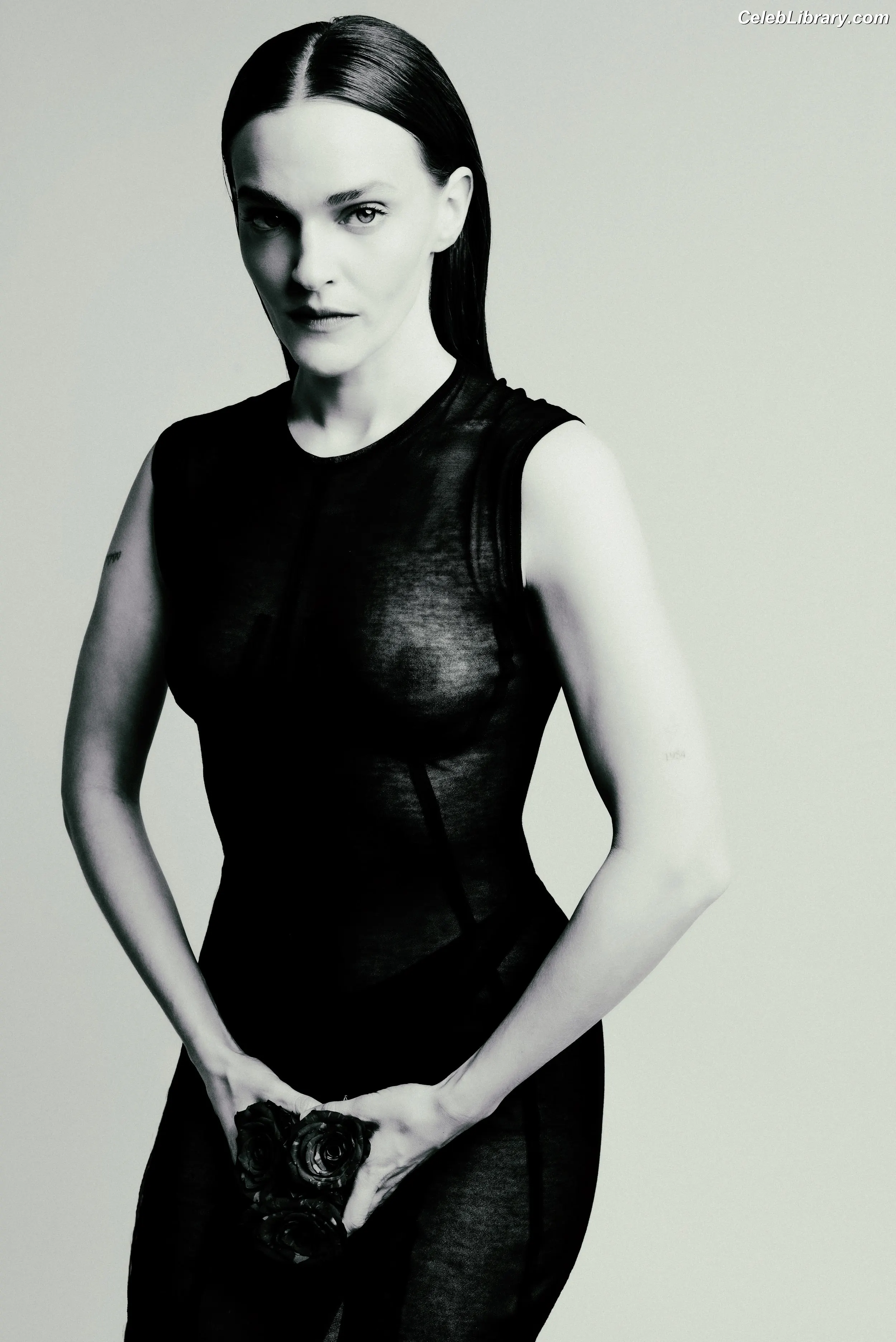 Madeline Brewer photo 8 of 58