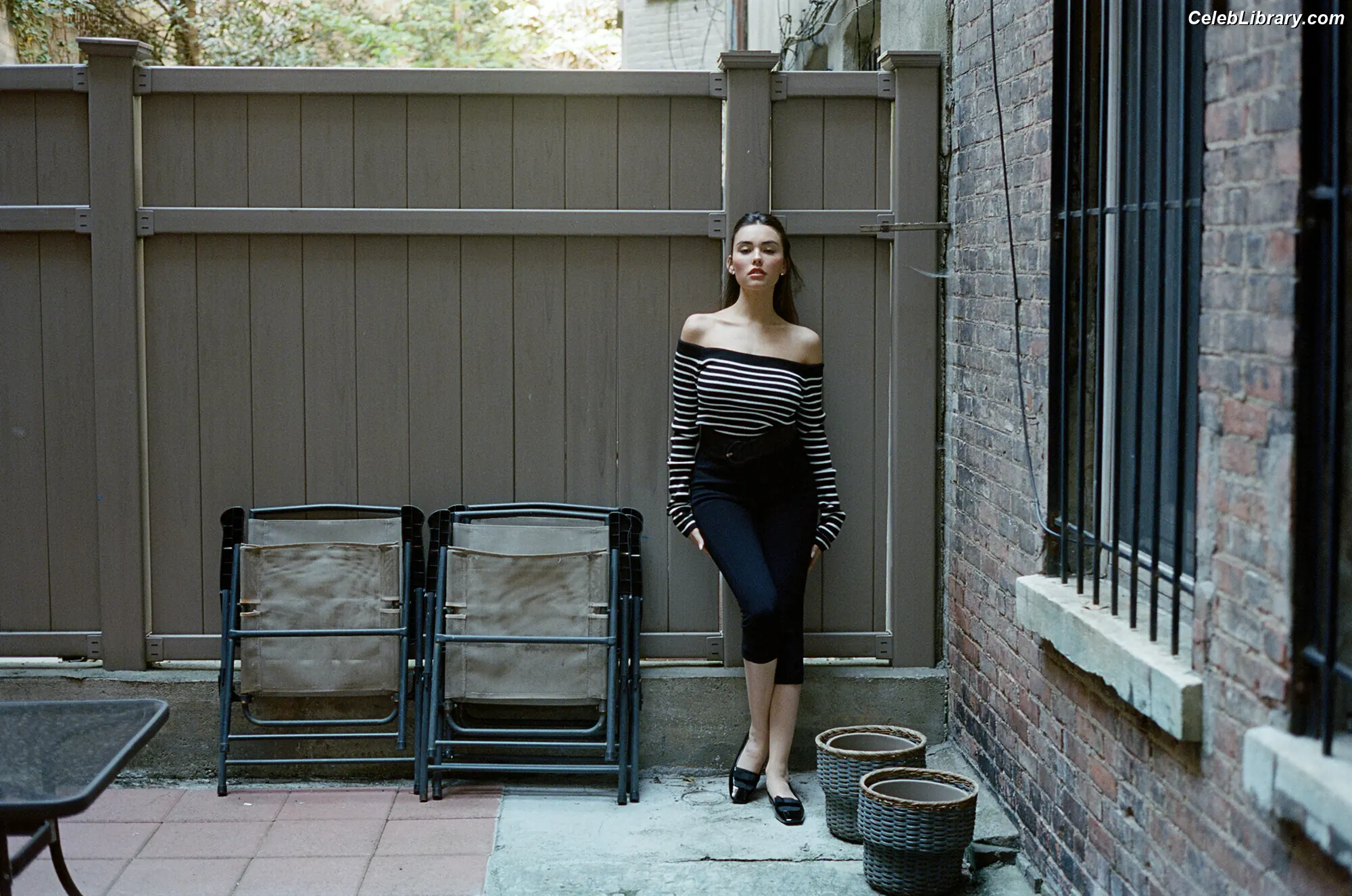 Madison Beer photo 2 of 3490