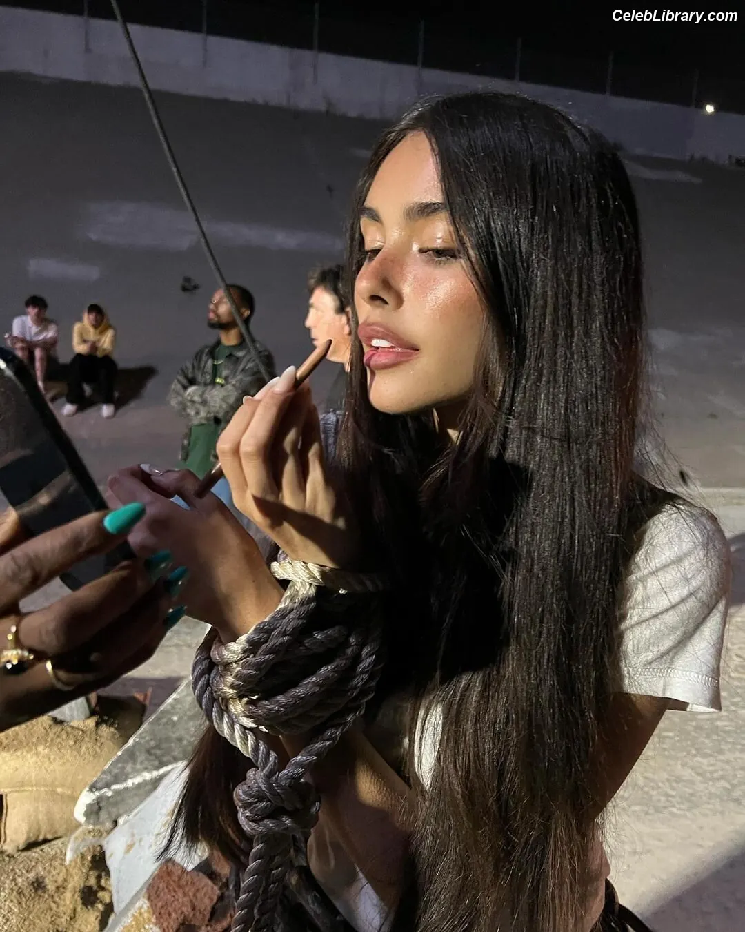 Madison Beer photo 13 of 3490