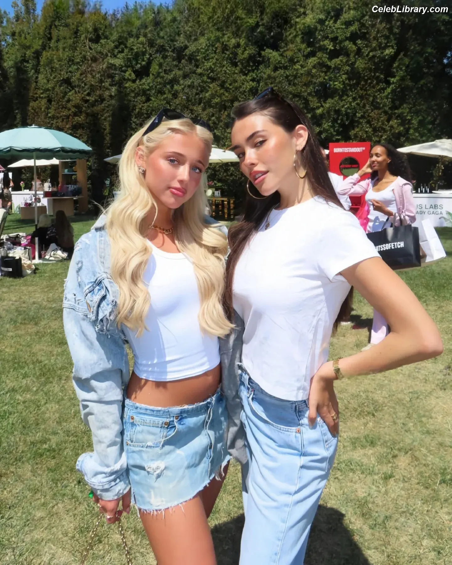 Madison Beer photo 10 of 3490