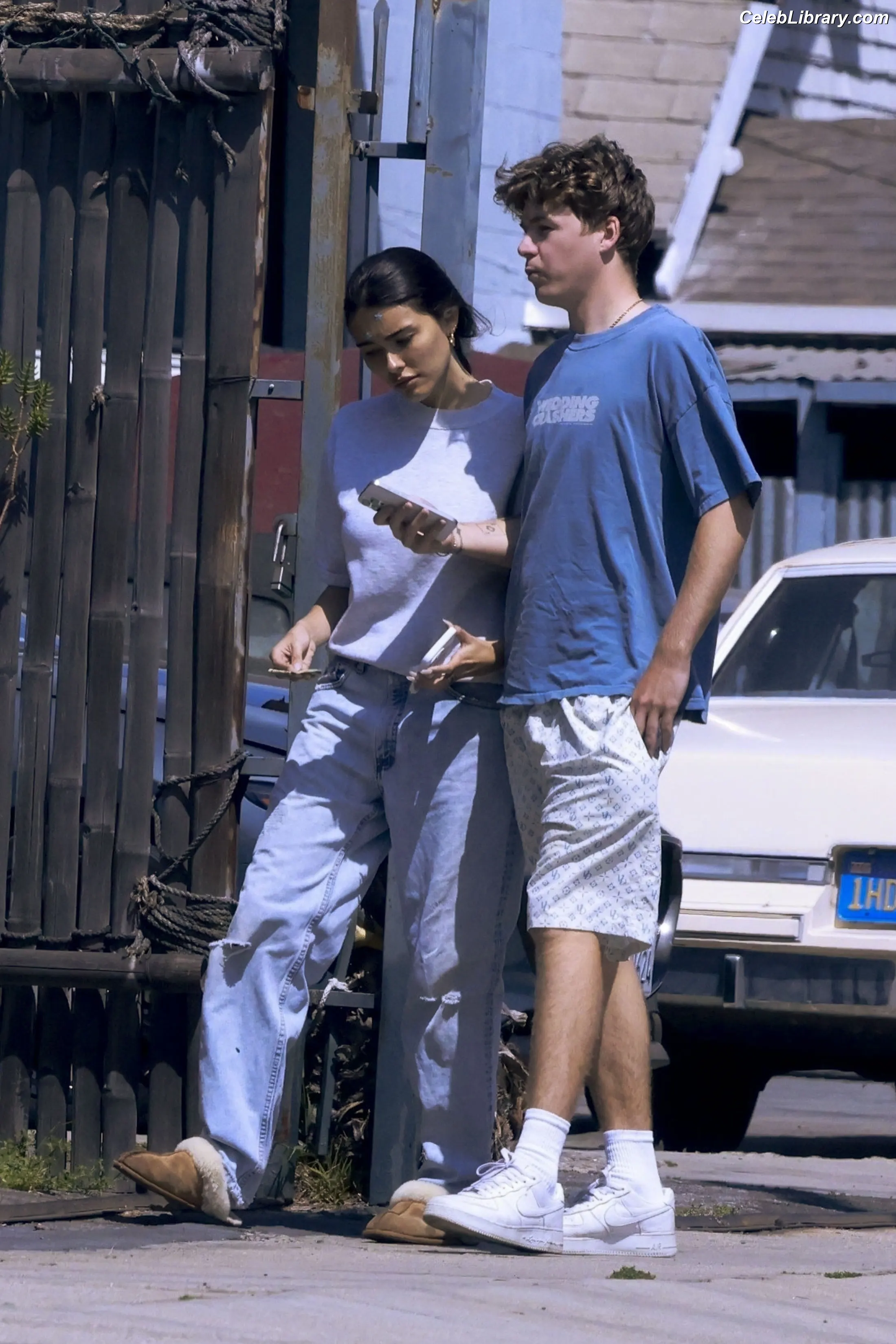 Madison Beer photo 16 of 3490