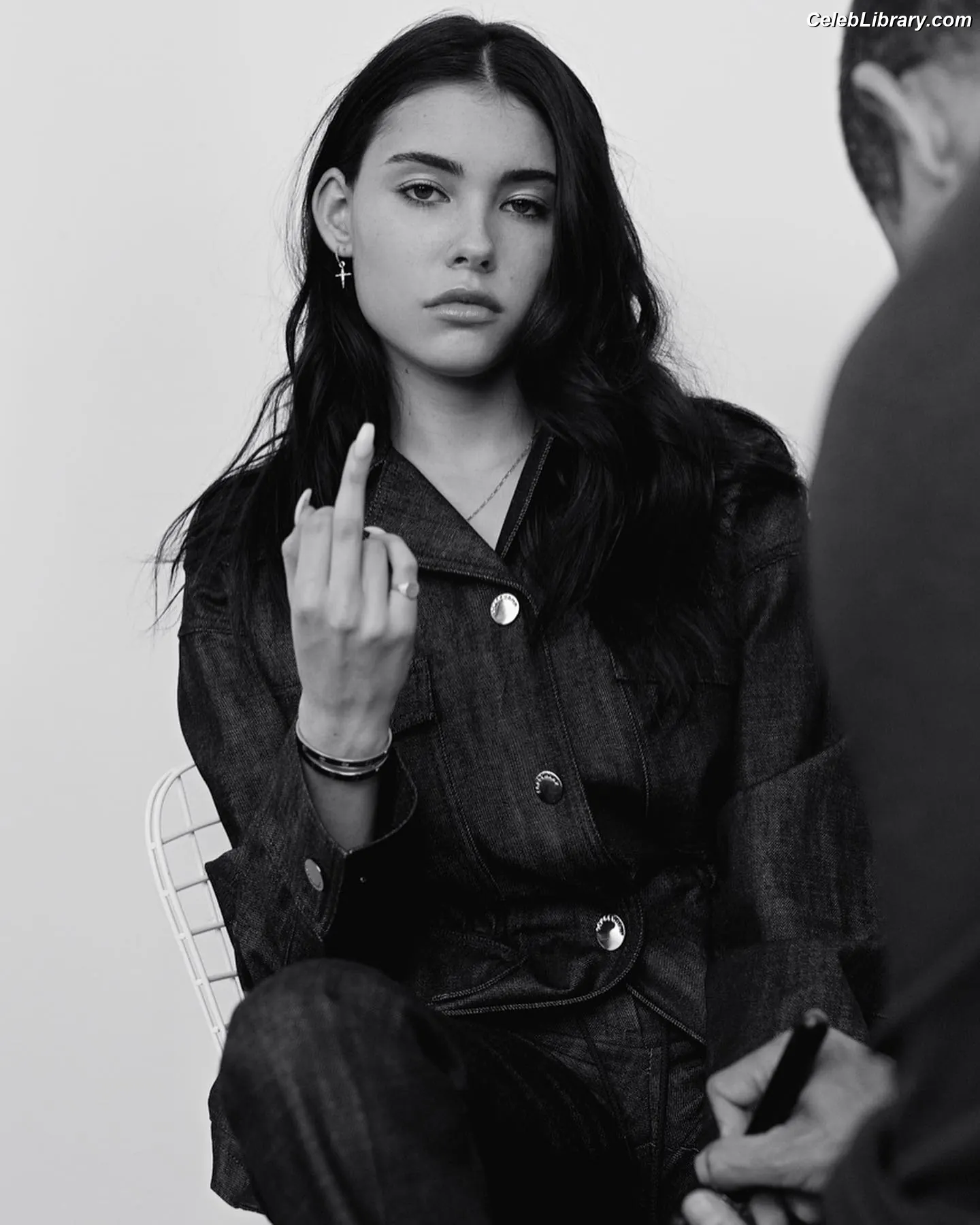 Madison Beer photo 10 of 3490