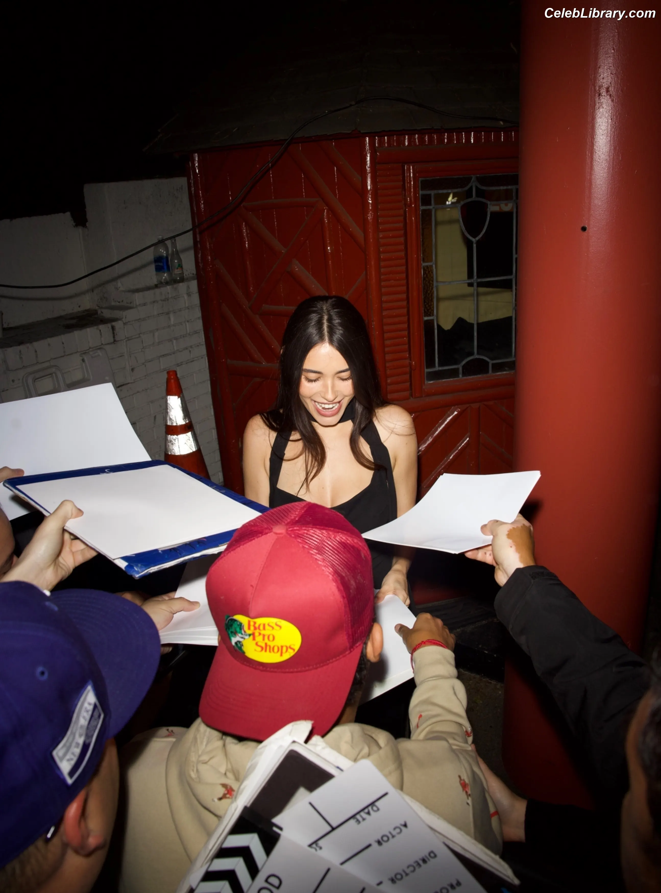 Madison Beer photo 6 of 3490
