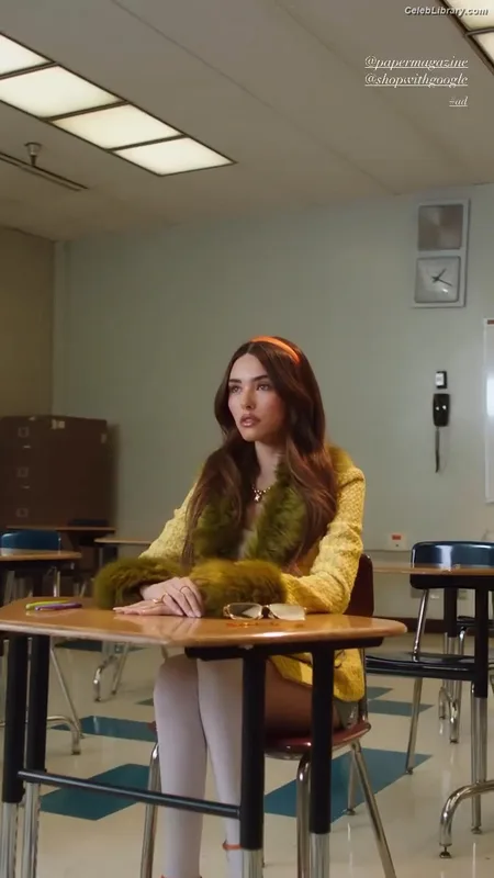 Madison Beer photo 1 of 3479