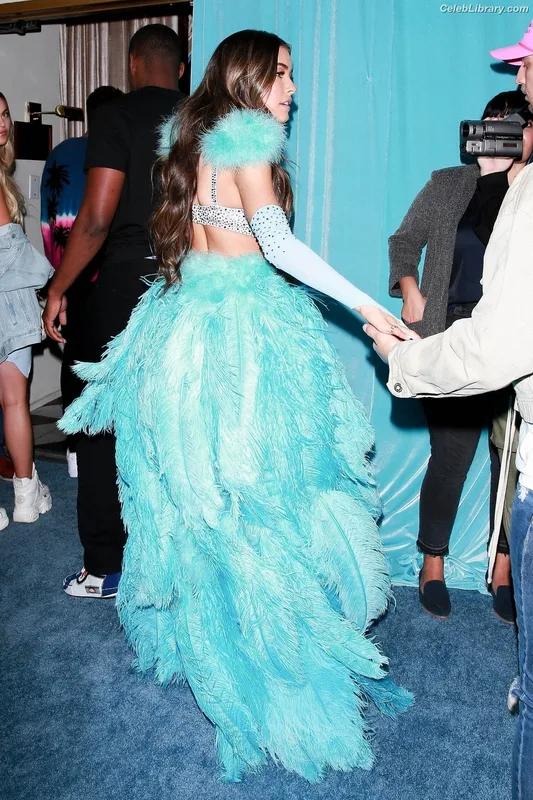 Madison Beer photo 22 of 3479