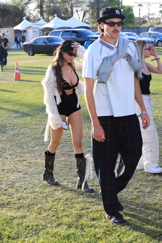 Madison Beer photo 18 of 3479