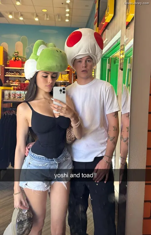 Madison Beer photo 13 of 3479