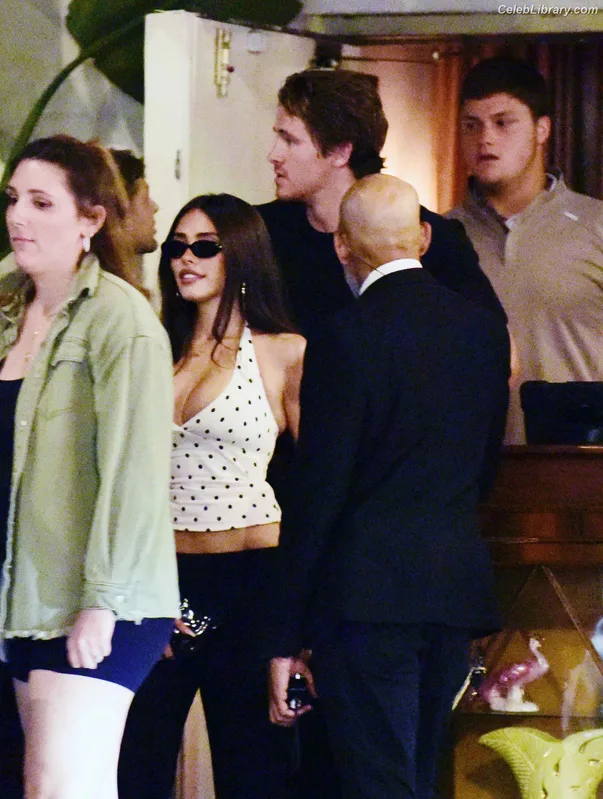 Madison Beer photo 14 of 3479