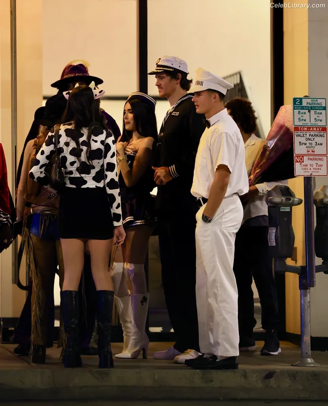 Madison Beer photo 3 of 3479