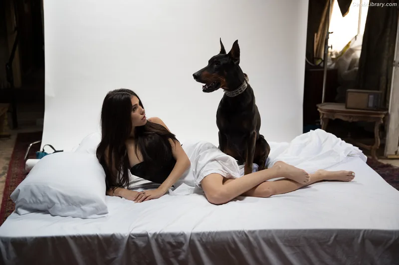 Madison Beer photo 18 of 3479