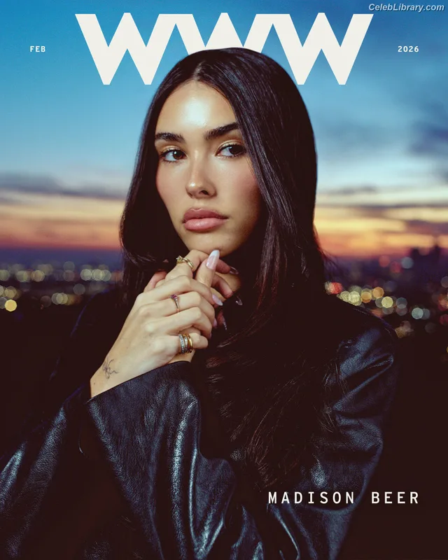 Madison Beer photo 11 of 3479