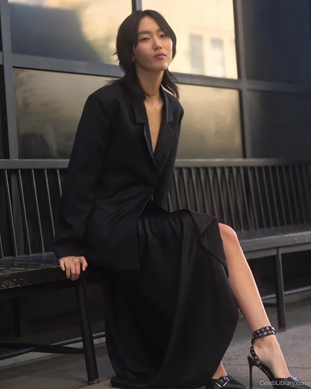 Madison Hu photo 4 of 16