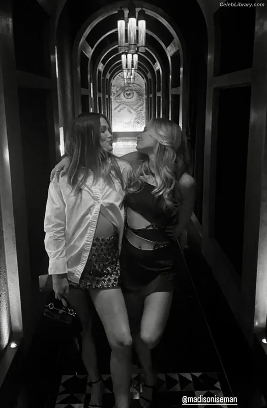 Madison Iseman photo 13 of 337