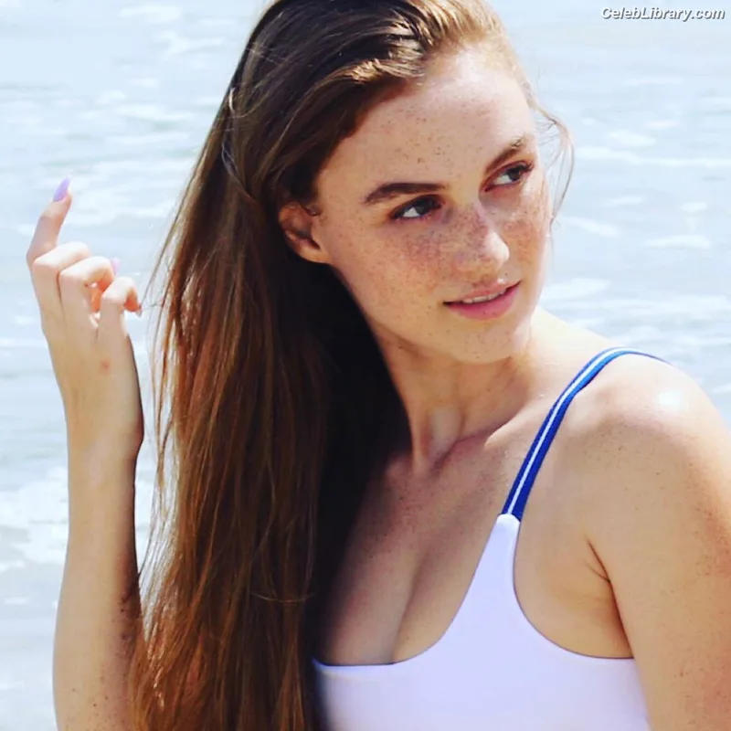 Madison Lintz photo 11 of 193