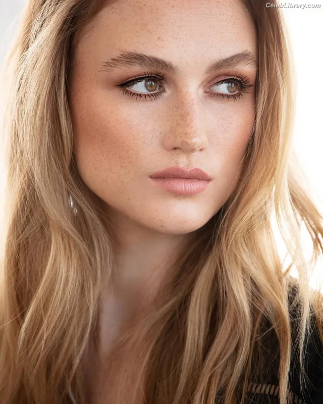 Madison Lintz photo 4 of 193