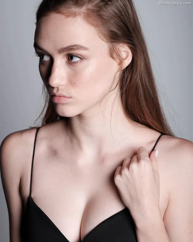 Madison Lintz photo 24 of 193