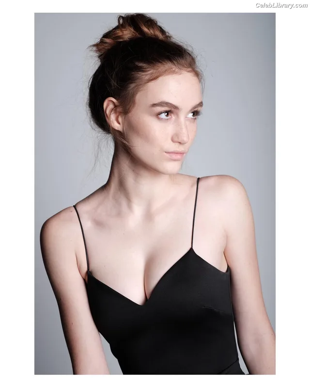 Madison Lintz photo 6 of 193