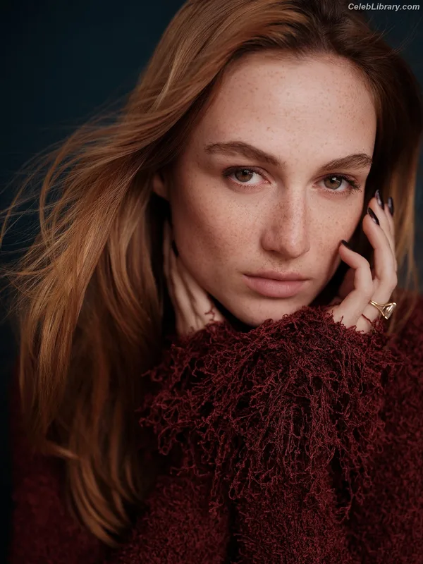Madison Lintz photo 23 of 193