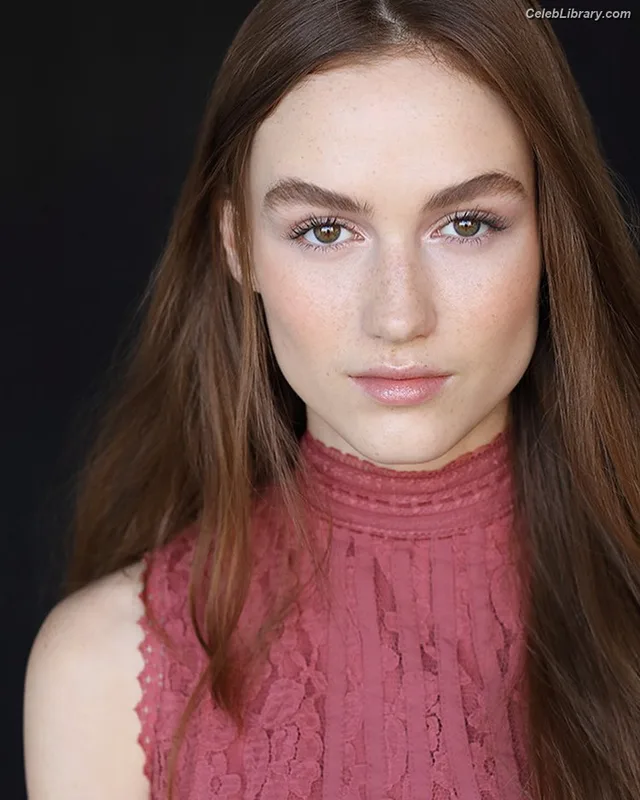 Madison Lintz photo 20 of 193