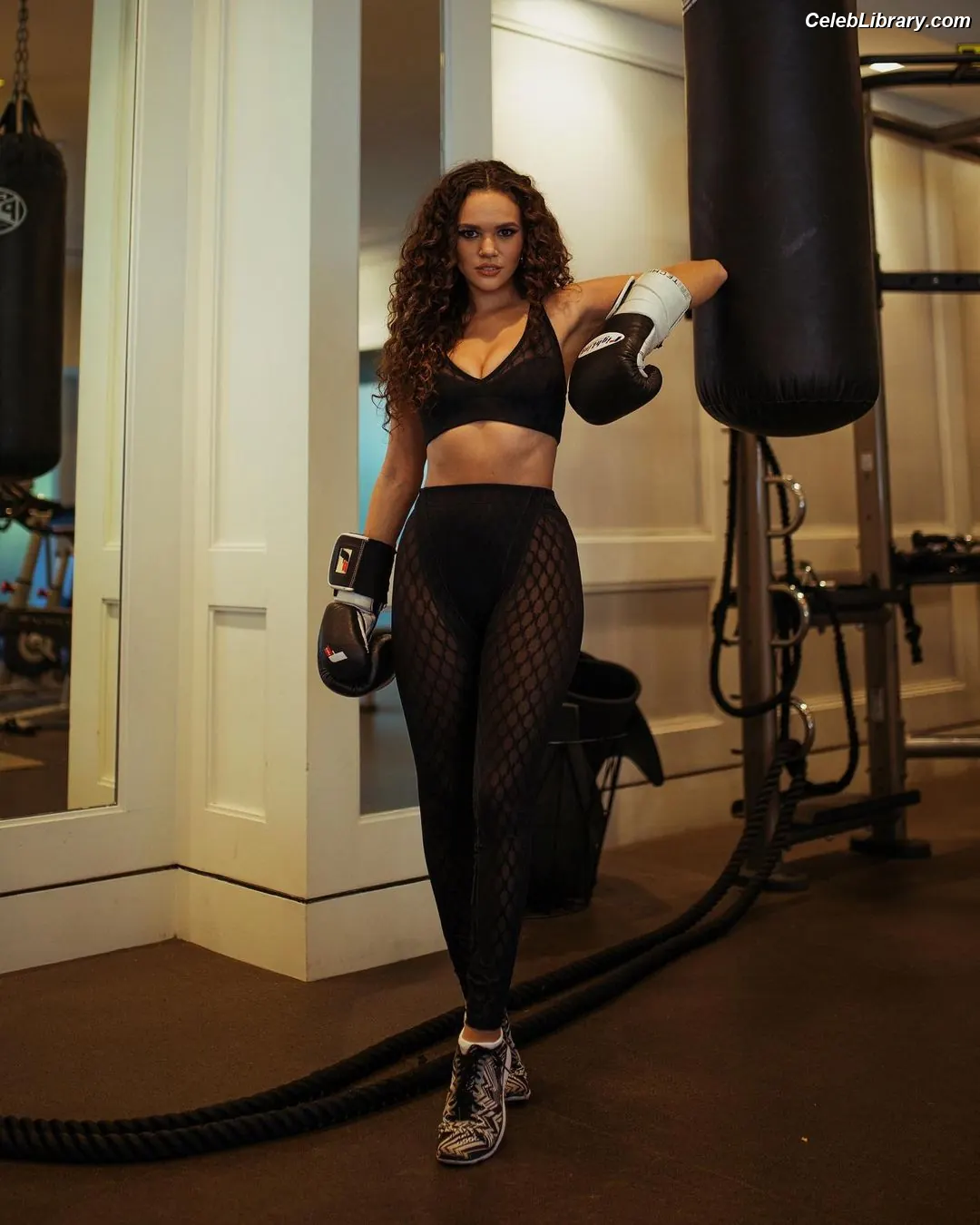 Madison Pettis photo 22 of 760