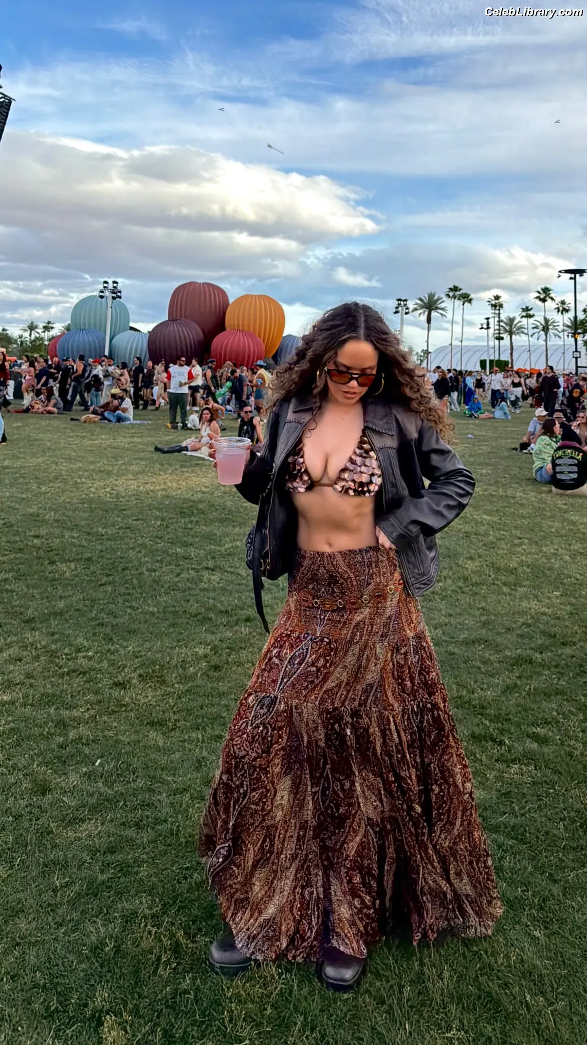 Madison Pettis photo 13 of 760